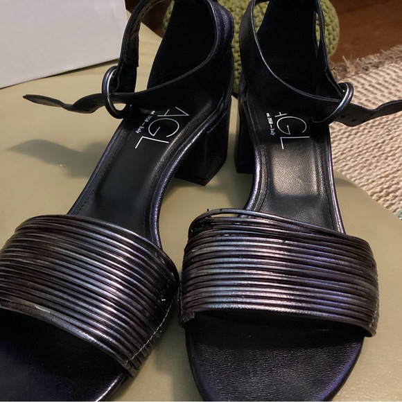 AGL navy sandals with small block heel - Picture 2 of 7